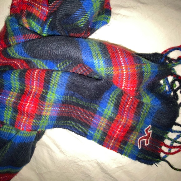 Hollister wool scarf - Picture 3 of 4
